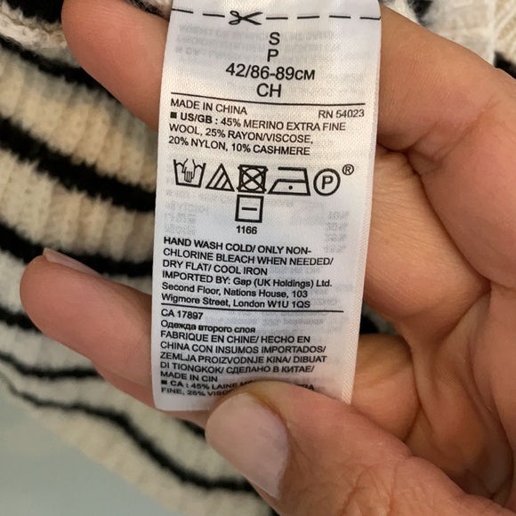 Banana Republic Peplum Striped Sweater - Picture 7 of 7